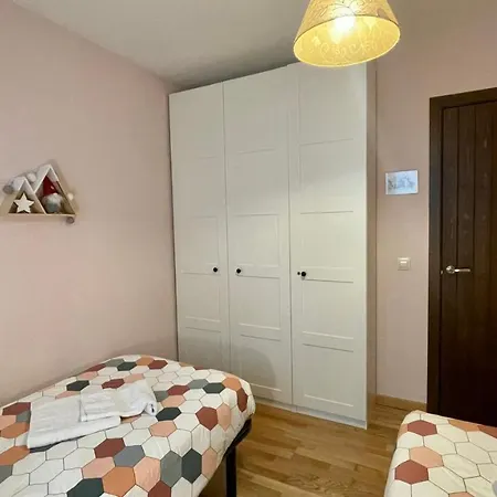 B32 - El Refugio De - Villmor * Benasque