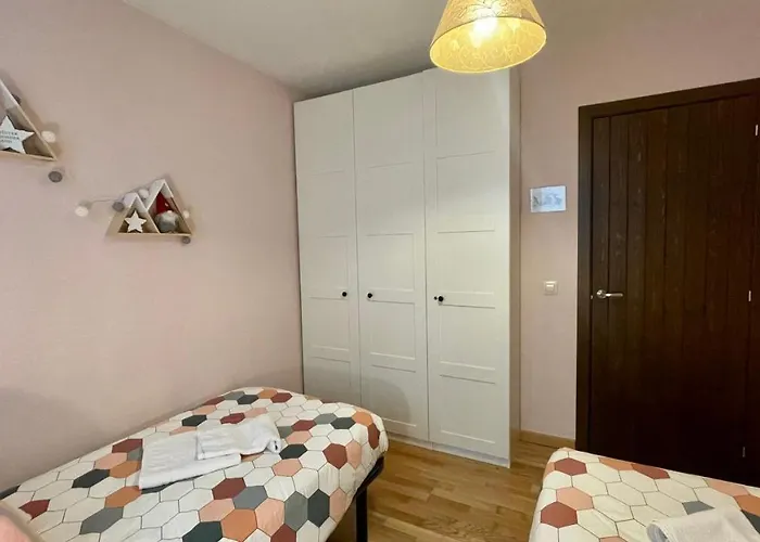 B32 - El Refugio De - Villmor * Benasque