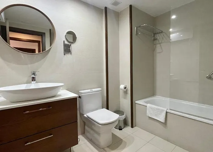 B32 - El Refugio De - Villmor Benasque